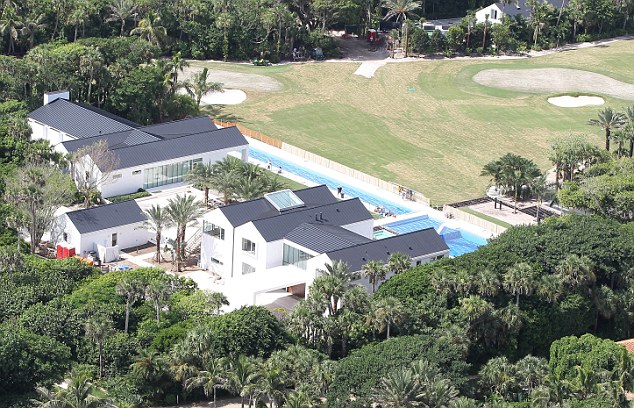 tiger woods home jupiter florida. Woods bought the property in